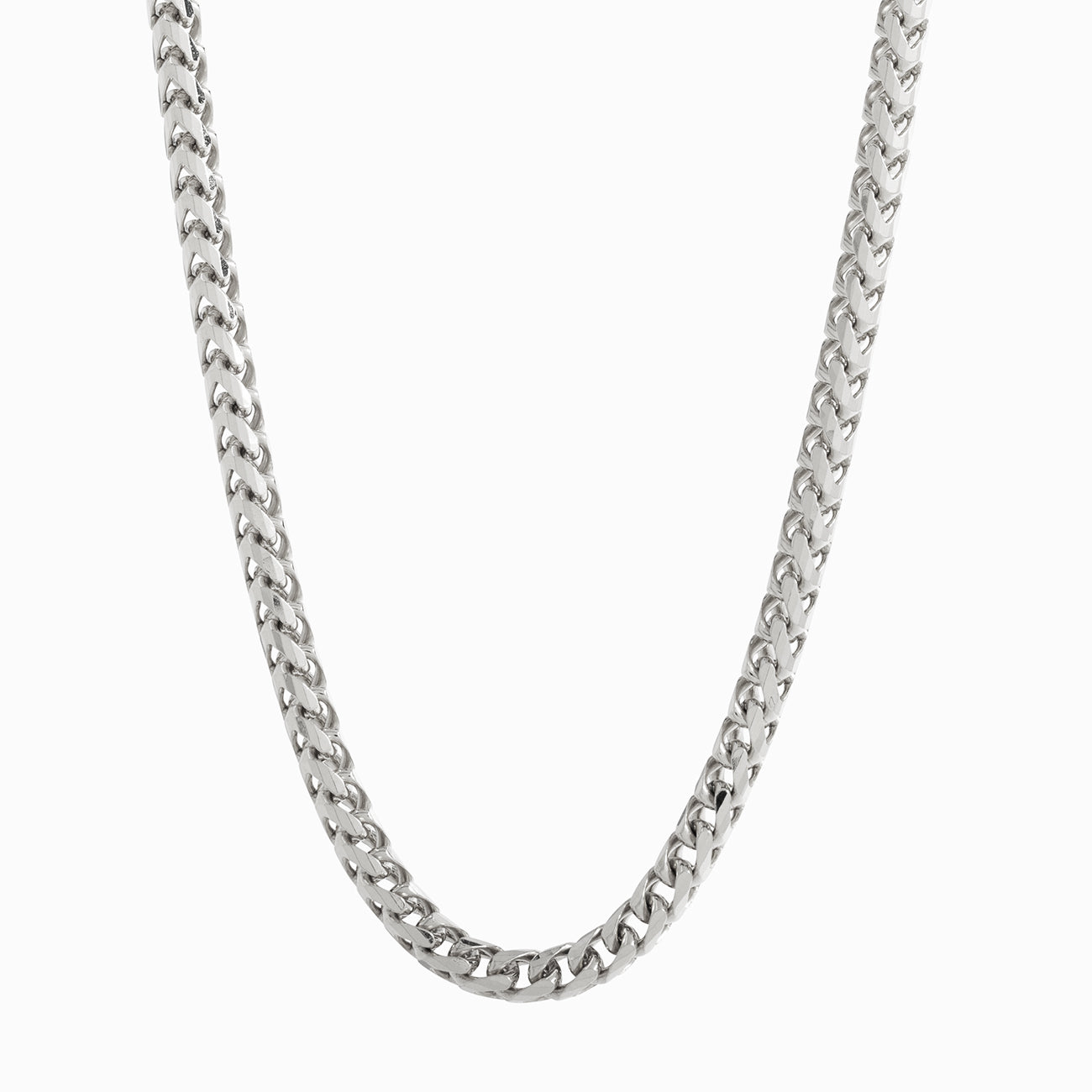 closeup of a 14 karat white gold 3mm diamond cut franco chain