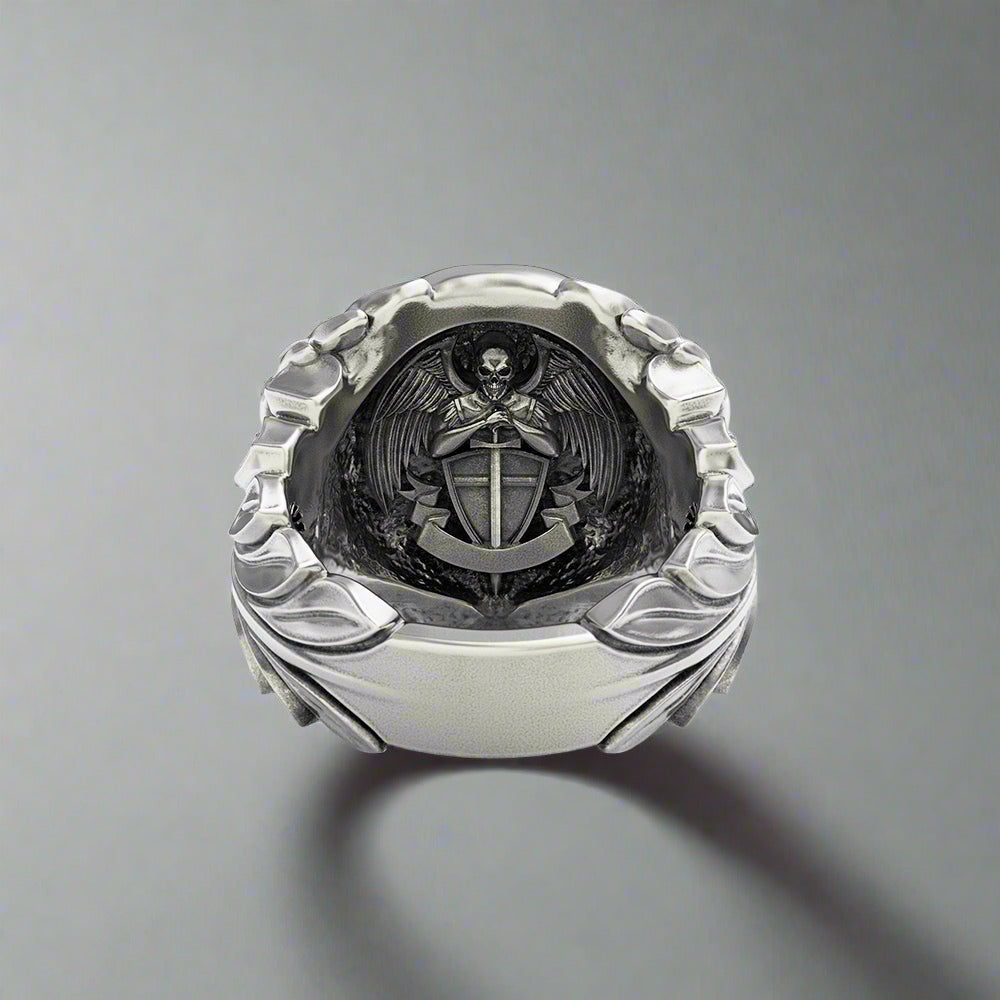 skull ring with gothic design